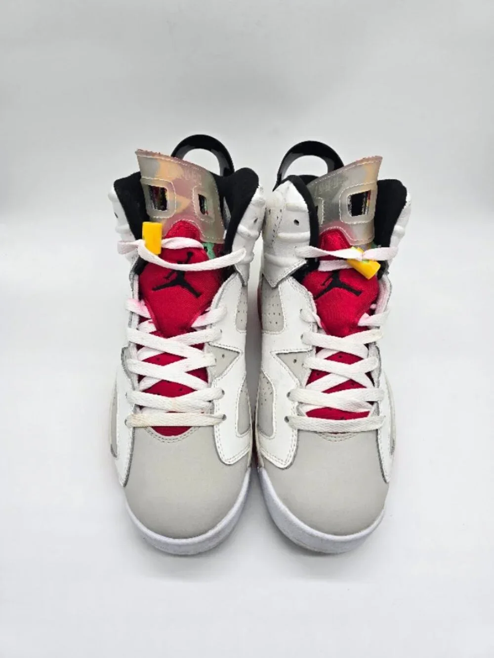 Air Jordan 6 Hare Size 9.5 White Red Sneakers